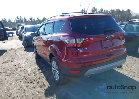 2017 Ford Escape Titanium из США, поврежденный, VIN 1FMCU9J92HUA73244